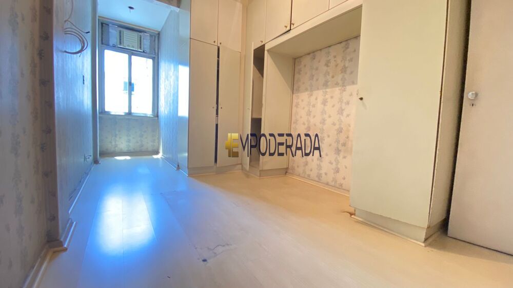 Apartamento à venda com 2 quartos, 70m² - Foto 6