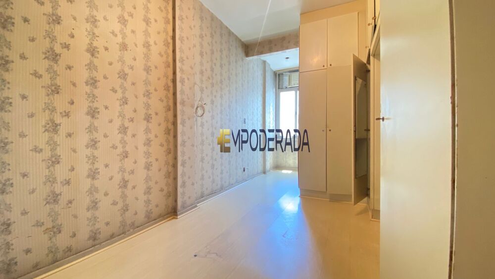 Apartamento à venda com 2 quartos, 70m² - Foto 14