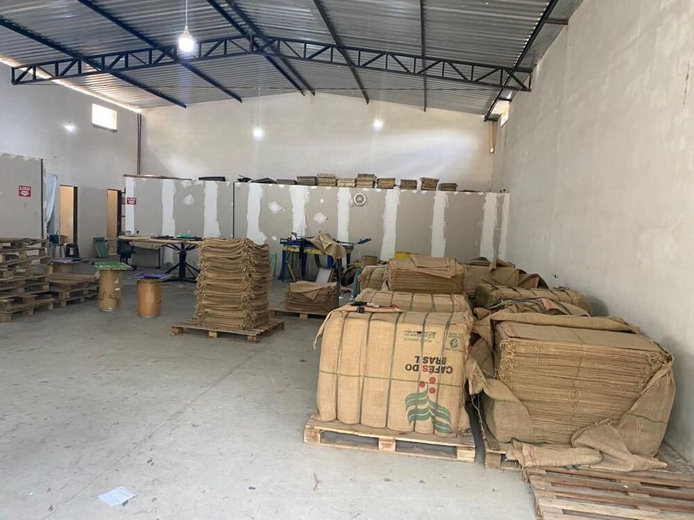 Depósito-Galpão, 250 m² - Foto 2