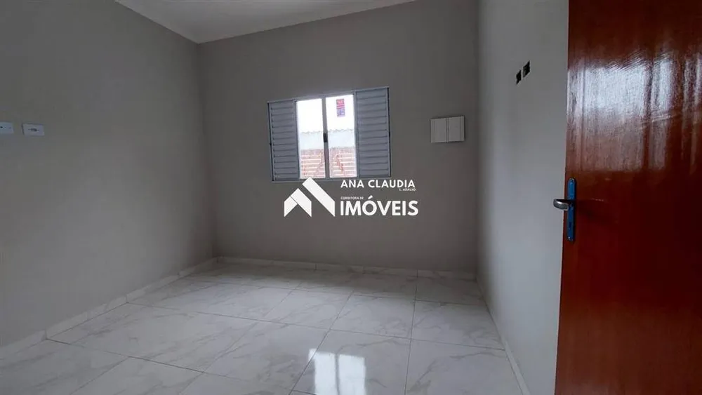 Casa, 3 quartos, 71 m² - Foto 2