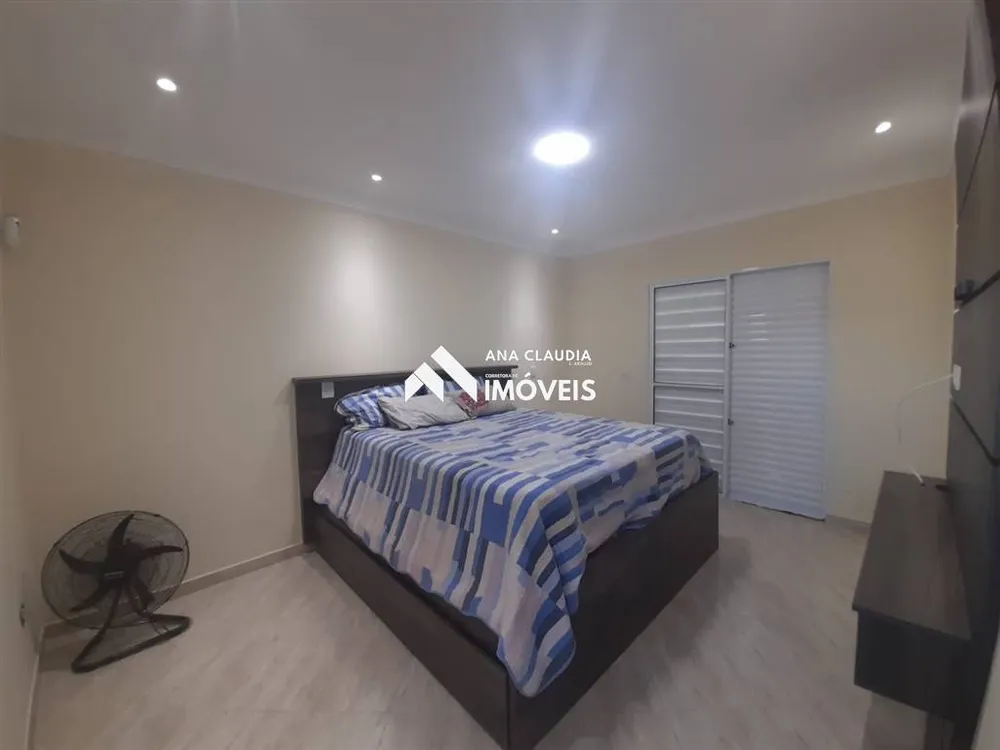 Casa, 3 quartos, 195 m² - Foto 1