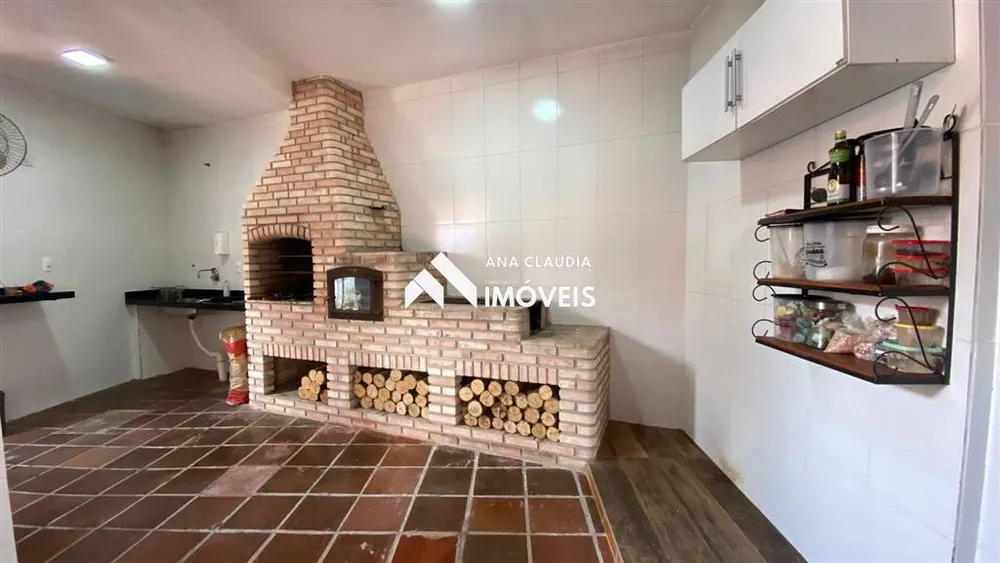 Casa, 3 quartos, 159 m² - Foto 2