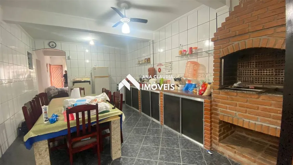 Casa, 3 quartos, 194 m² - Foto 3