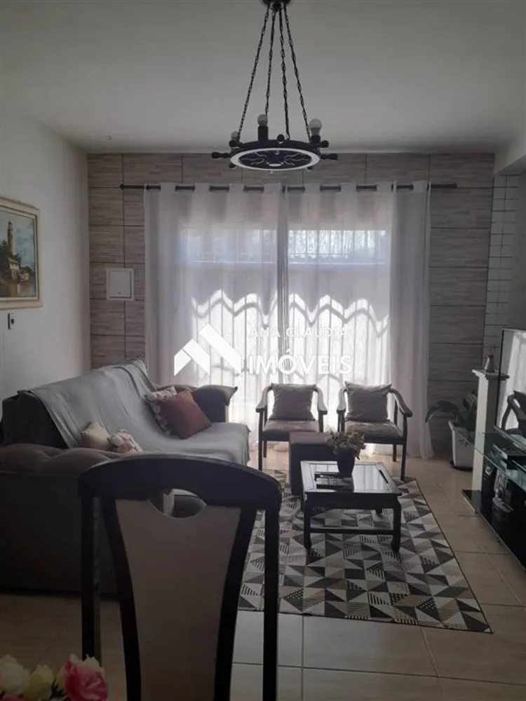 Casa, 2 quartos, 189 m² - Foto 2
