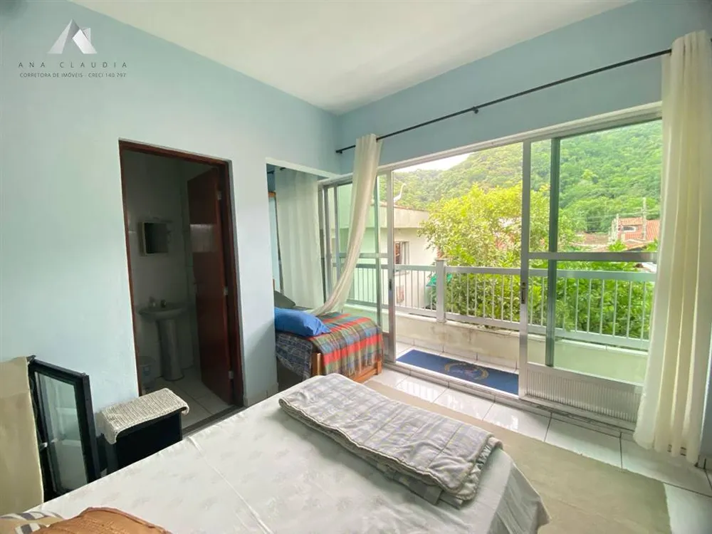 Casa, 6 quartos, 194 m² - Foto 4