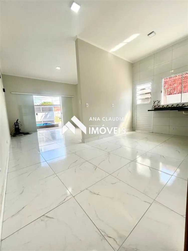 Casa, 3 quartos, 106 m² - Foto 2