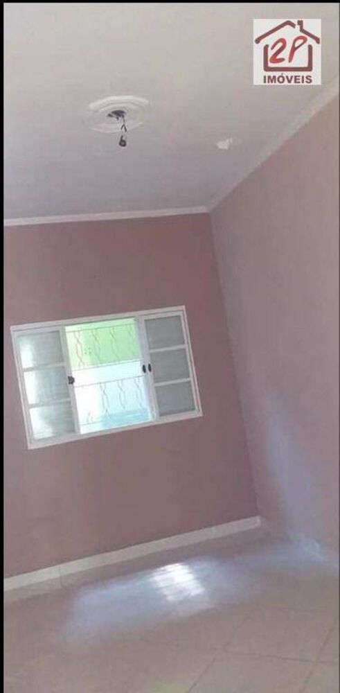 Casa à venda com 2 quartos, 140m² - Foto 3