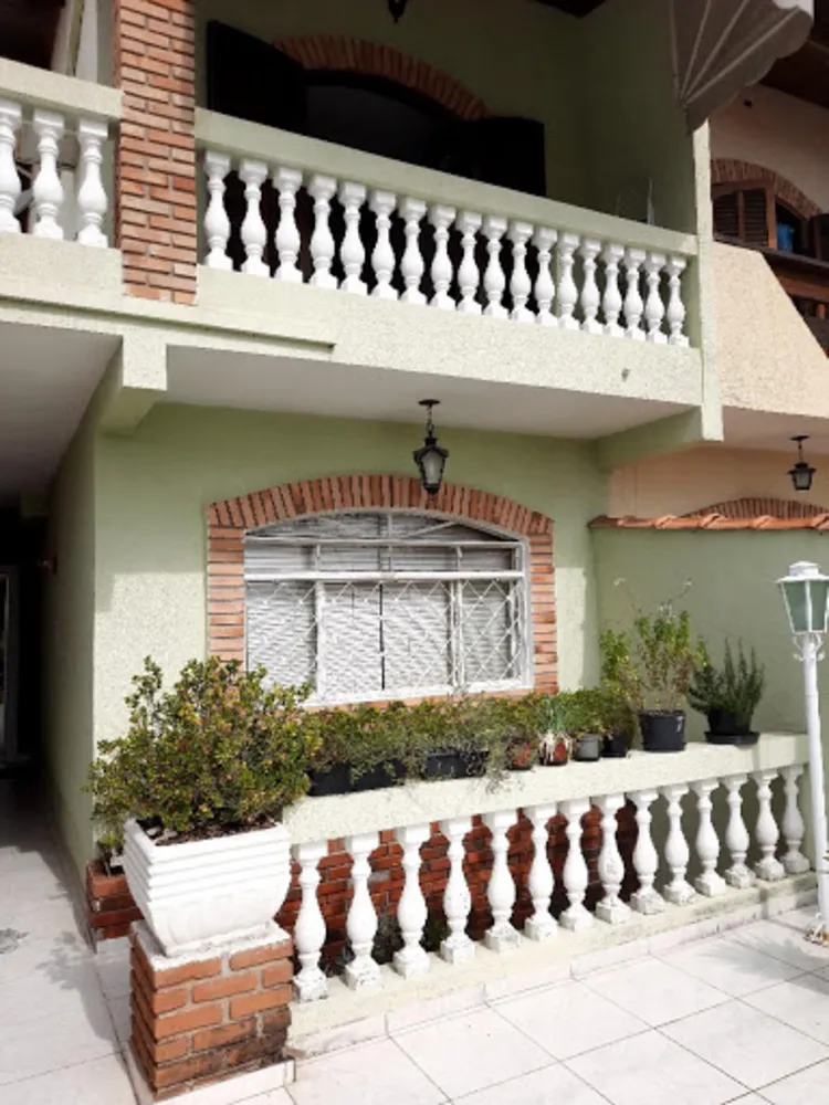 Sobrado, 3 quartos, 121 m² - Foto 2