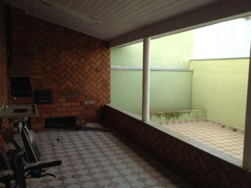 Casa, 2 quartos, 102 m² - Foto 1