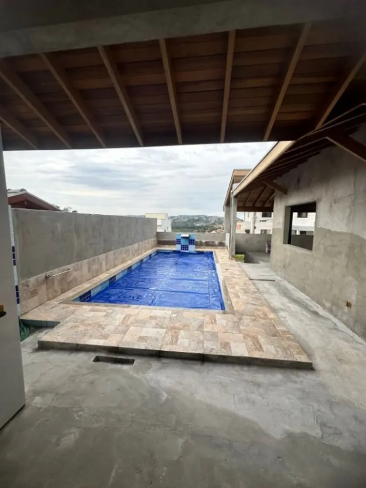 Casa, 3 quartos, 167 m² - Foto 1