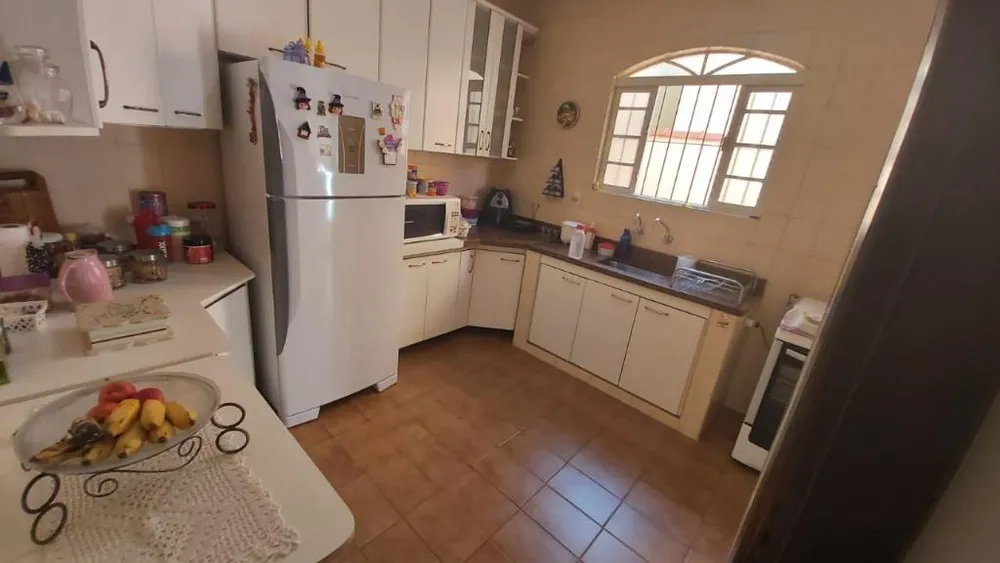 Casa, 4 quartos, 200 m² - Foto 7