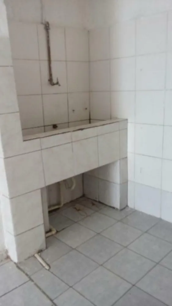 Casa, 1 quarto, 165 m² - Foto 4