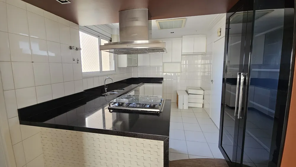 Apartamento, 3 quartos, 142 m² - Foto 2
