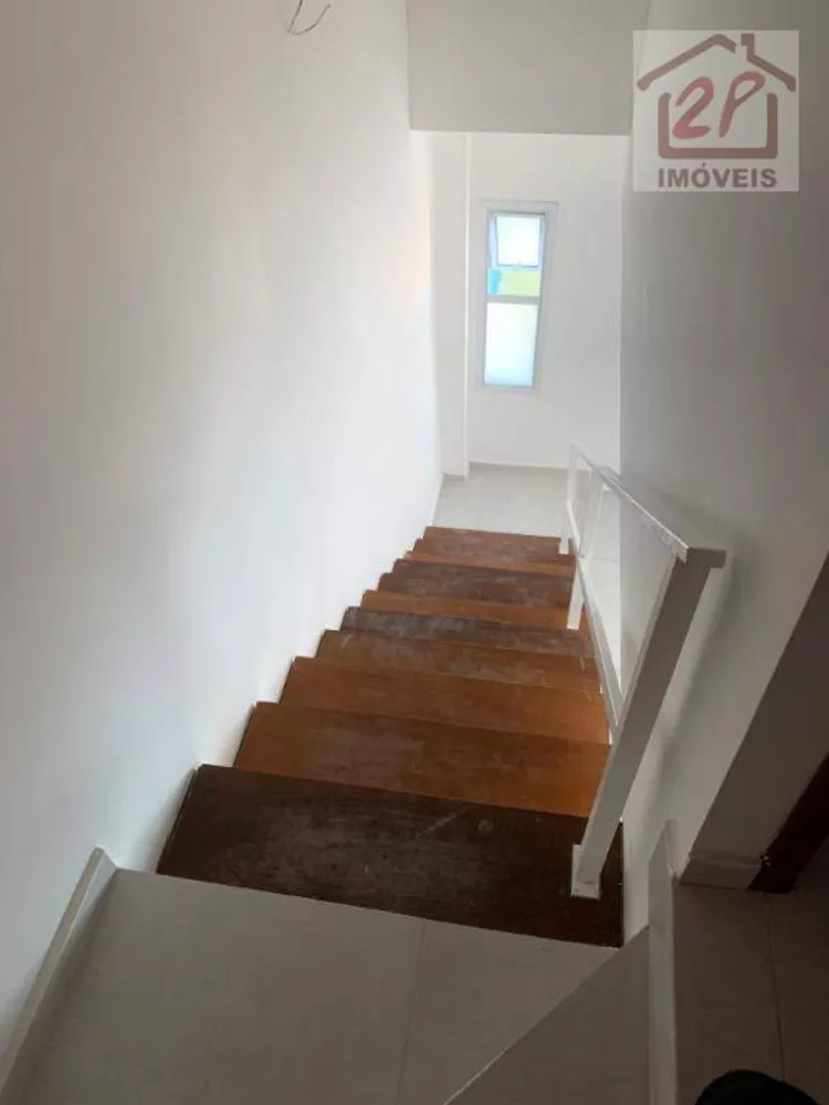 Sobrado à venda com 2 quartos, 82M2 - Foto 2