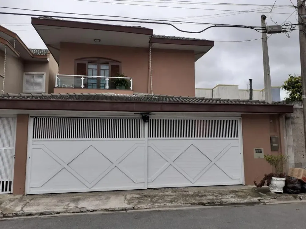Sobrado, 4 quartos, 230 m² - Foto 1