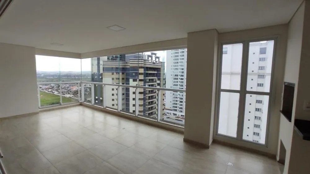 Apartamento, 3 quartos, 160 m² - Foto 2
