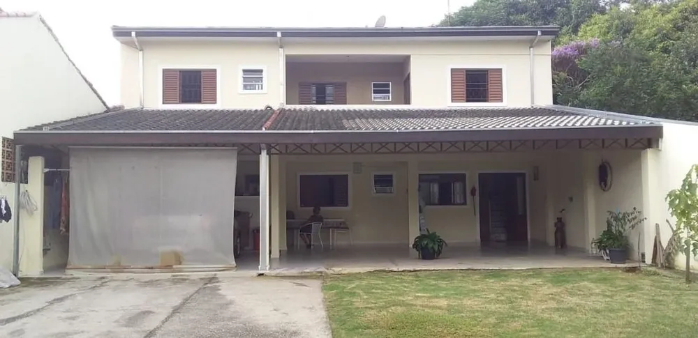 Sobrado, 3 quartos, 204 m² - Foto 1