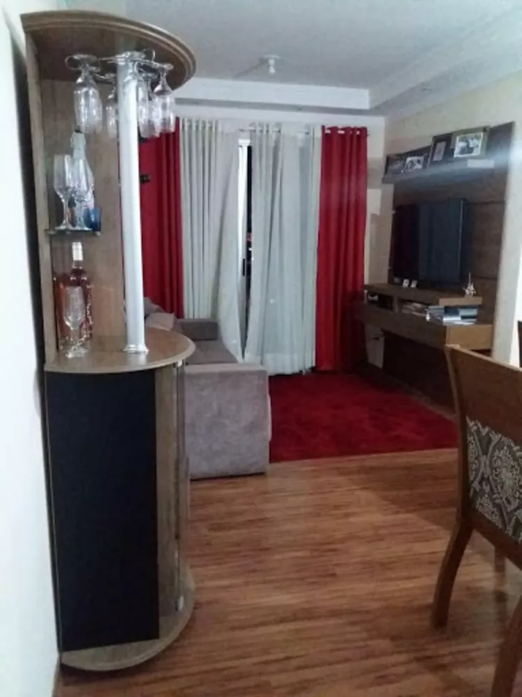 Apartamento à venda com 3 quartos, 74m² - Foto 1