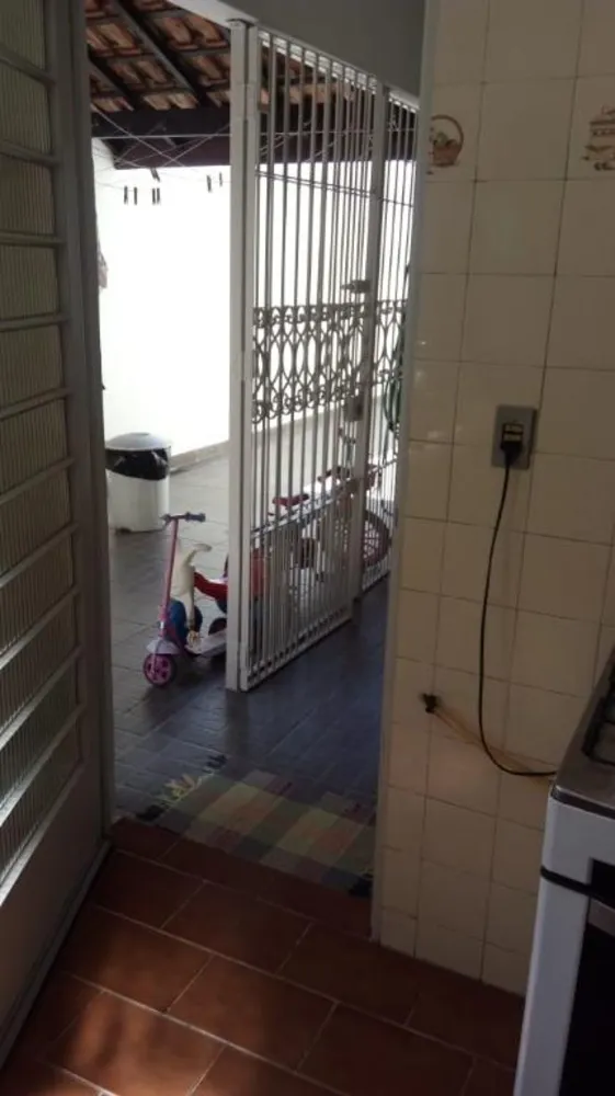 Casa, 4 quartos, 180 m² - Foto 6