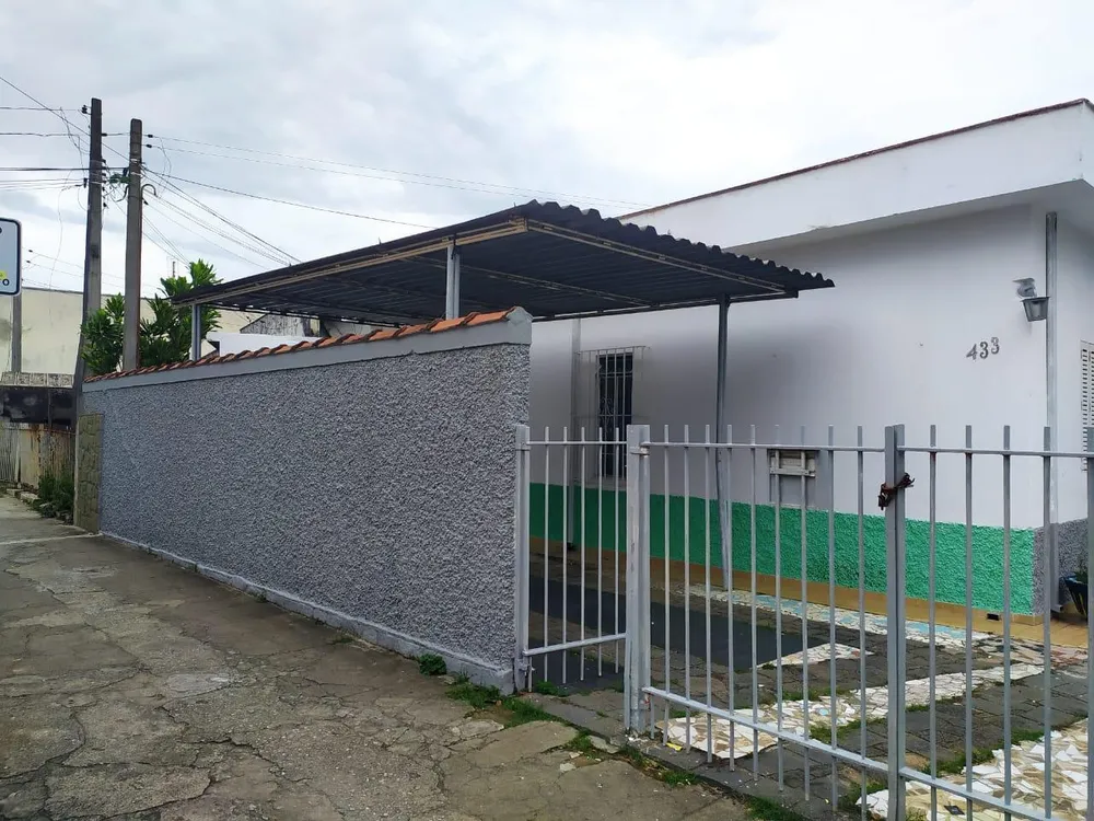 Casa, 3 quartos, 193 m² - Foto 1