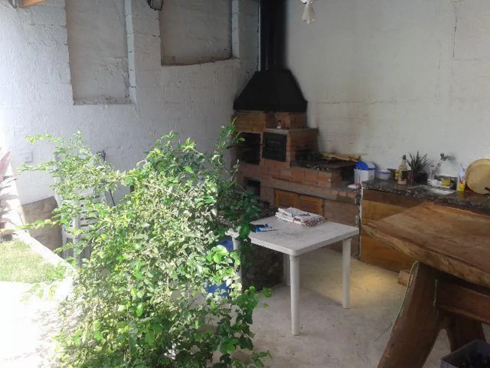 Casa, 3 quartos, 220 m² - Foto 3