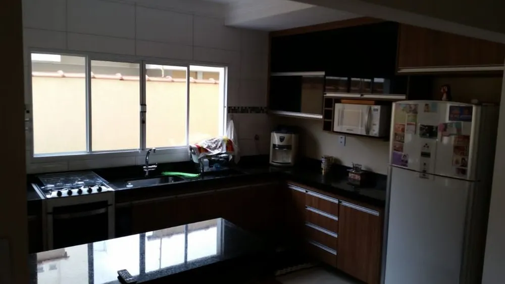 Sobrado, 4 quartos, 192 m² - Foto 2