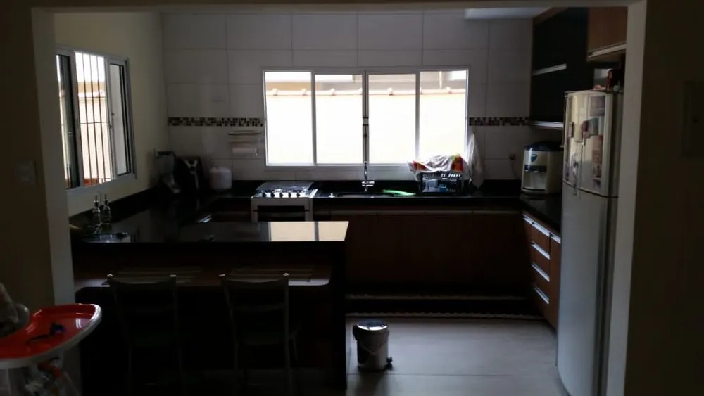 Sobrado, 4 quartos, 192 m² - Foto 1