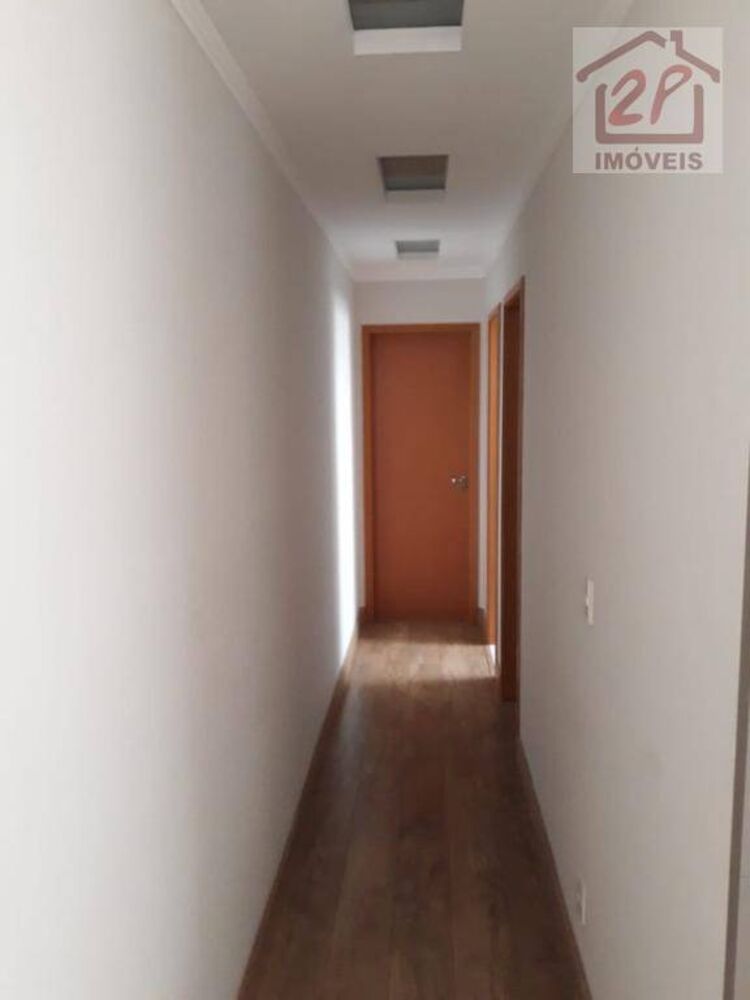 Apartamento à venda com 2 quartos, 70m² - Foto 1