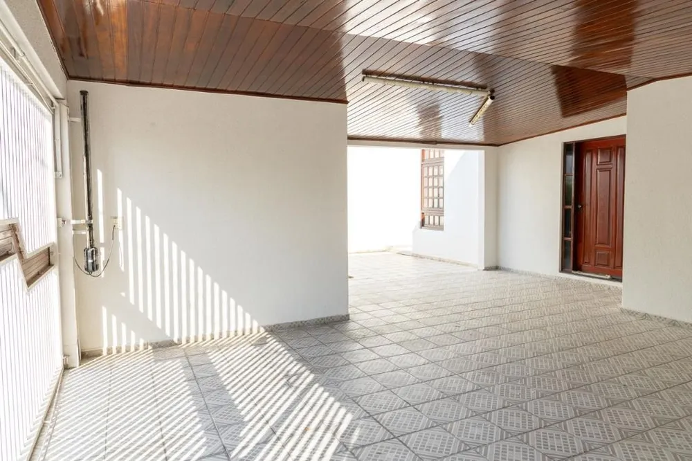 Casa, 4 quartos, 249 m² - Foto 4