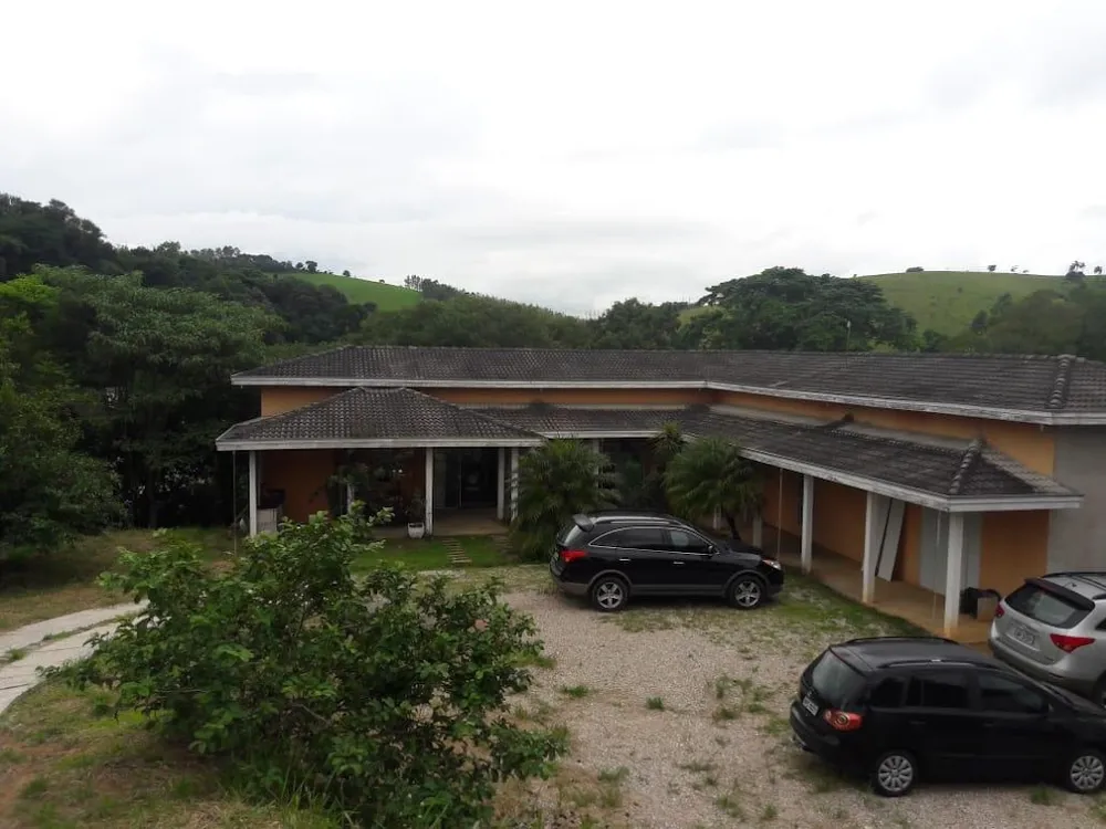 Casa, 3 quartos, 310 m² - Foto 1
