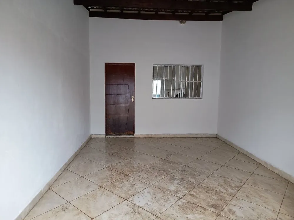 Casa, 2 quartos, 70 m² - Foto 1