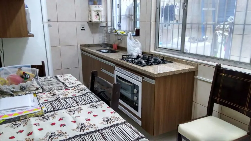 Casa, 3 quartos, 84 m² - Foto 2