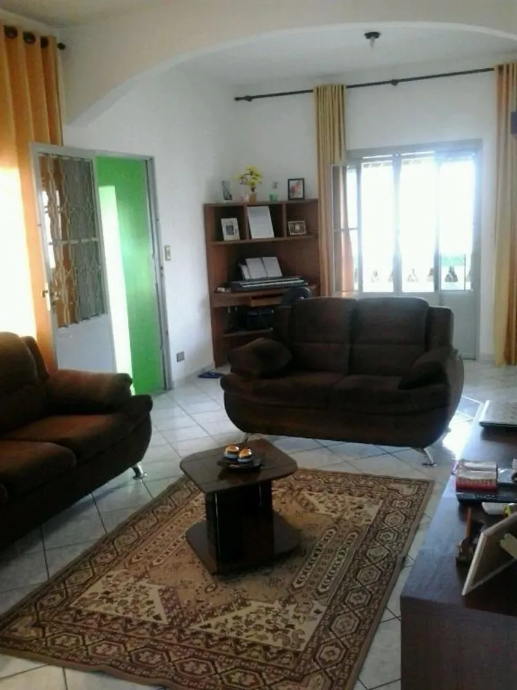 Sobrado, 6 quartos, 240 m² - Foto 2