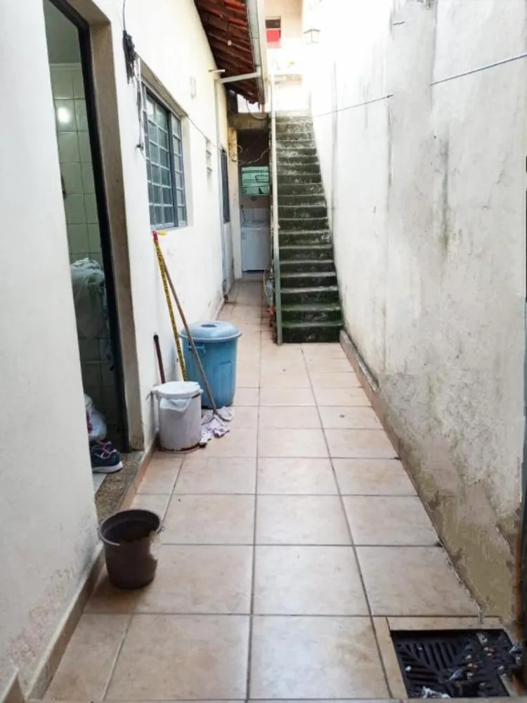 Casa, 4 quartos, 131 m² - Foto 2