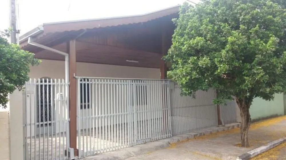 Casa, 2 quartos, 252 m² - Foto 1