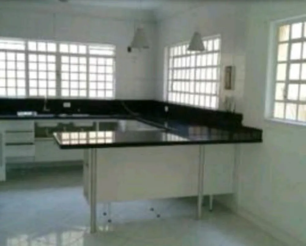 Casa, 3 quartos, 166 m² - Foto 1