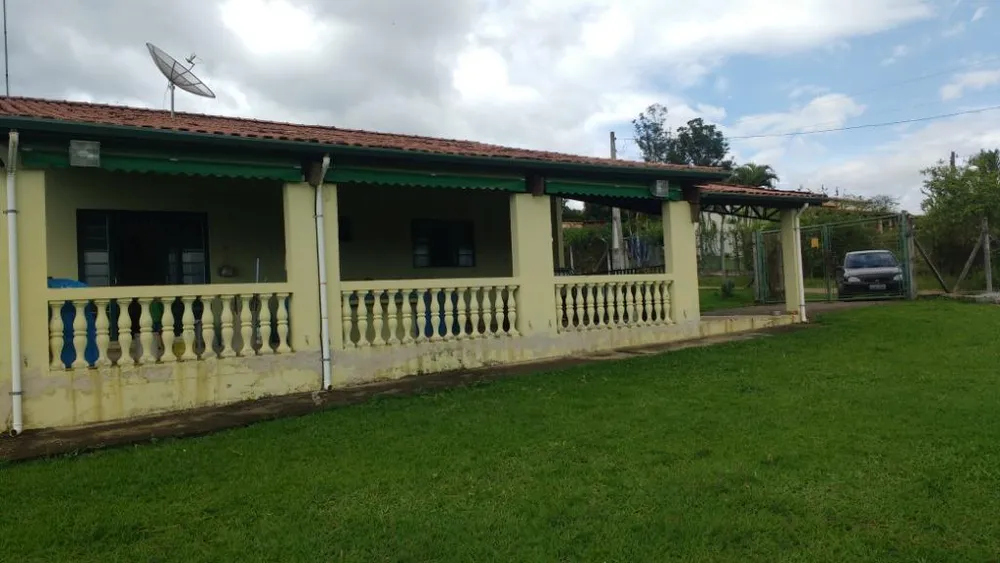 Chácara, 2 quartos, 2400 m² - Foto 1