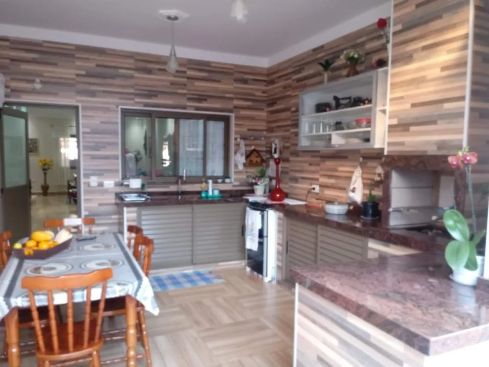 Casa, 3 quartos, 171 m² - Foto 1