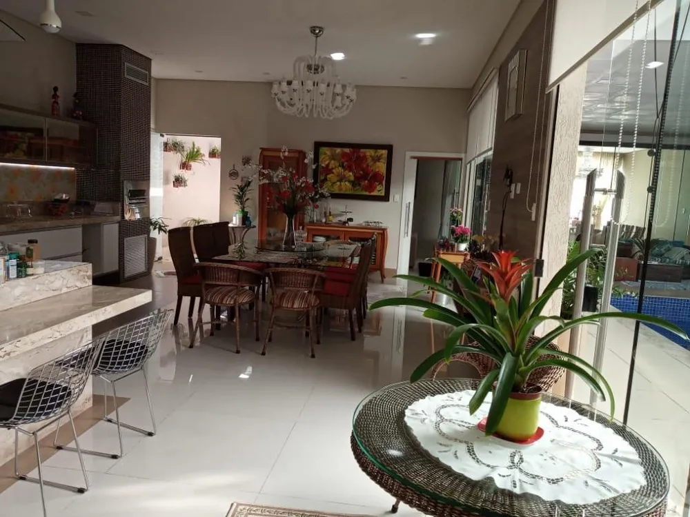 Casa, 4 quartos - Foto 1