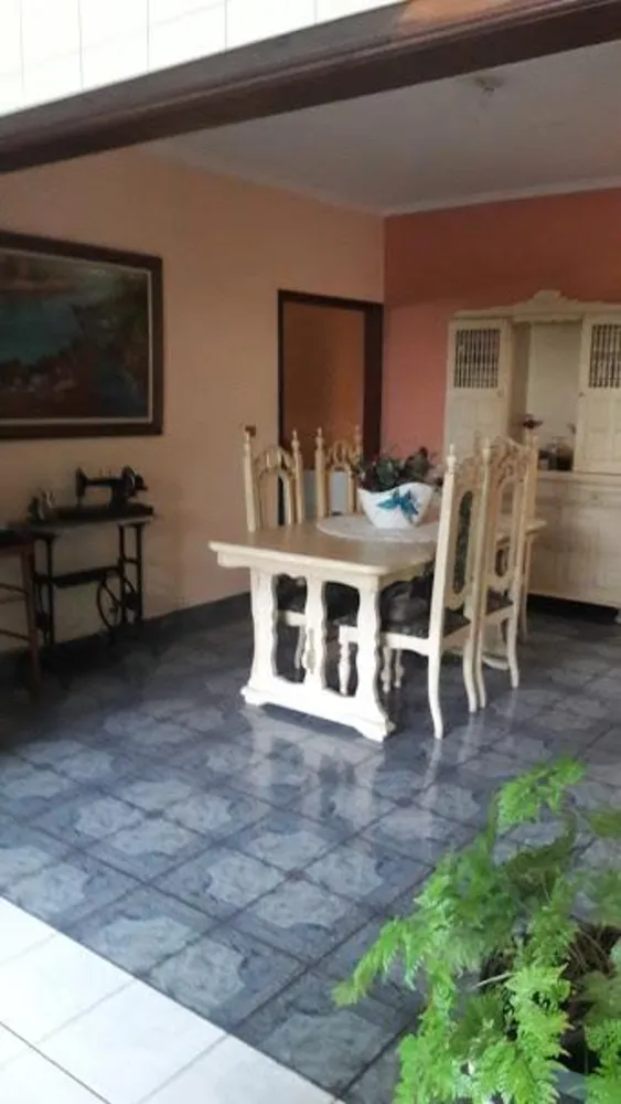 Sobrado, 4 quartos, 300 m² - Foto 1