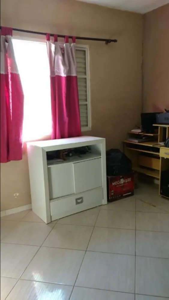 Casa, 3 quartos, 250 m² - Foto 4