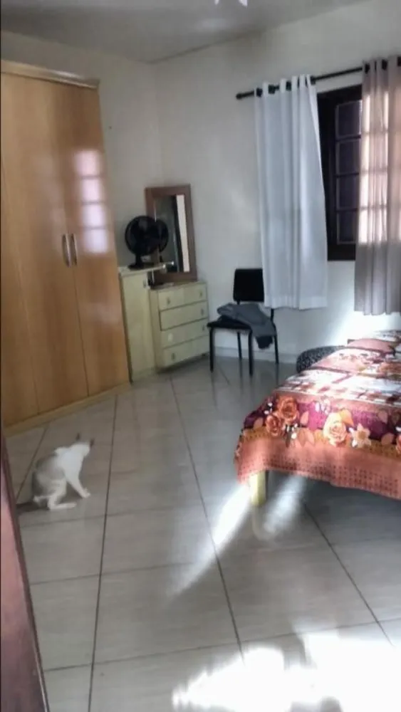Casa, 3 quartos, 250 m² - Foto 2