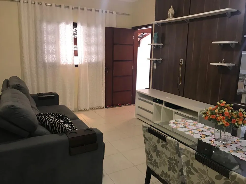 Casa, 2 quartos, 65 m² - Foto 1