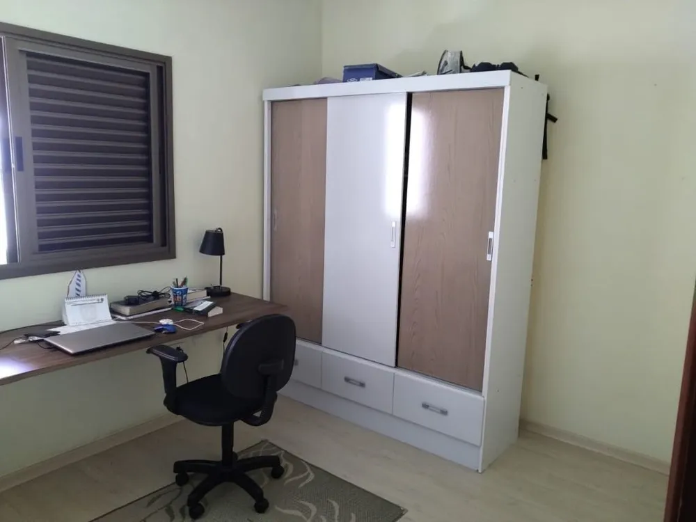 Sobrado, 4 quartos, 220 m² - Foto 2
