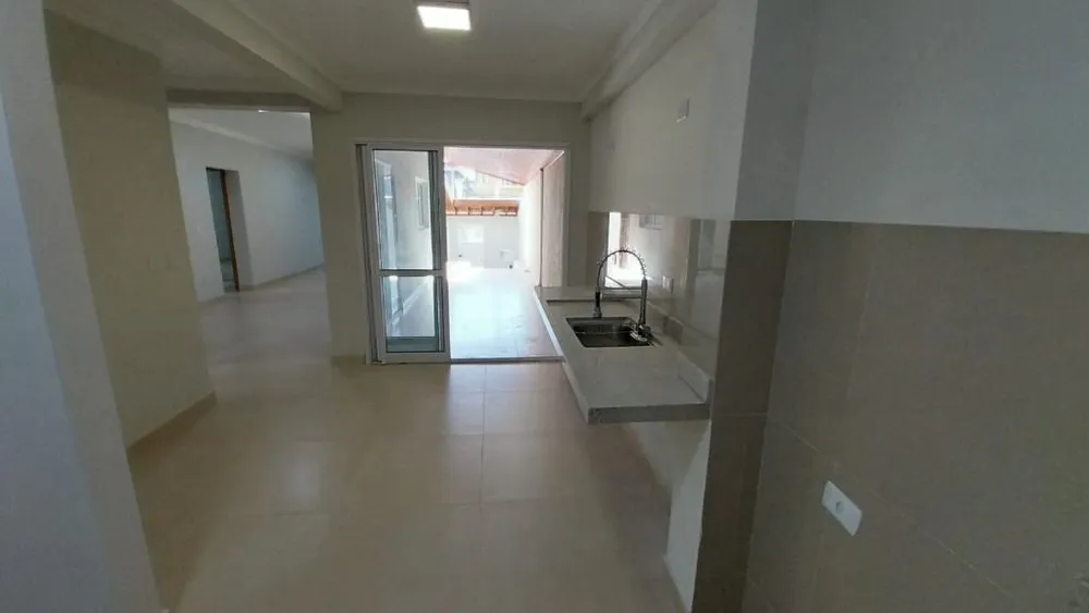 Casa, 3 quartos, 170 m² - Foto 3