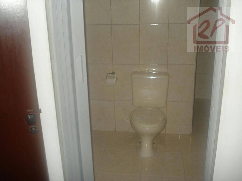 Sobrado à venda com 5 quartos, 220m² - Foto 3
