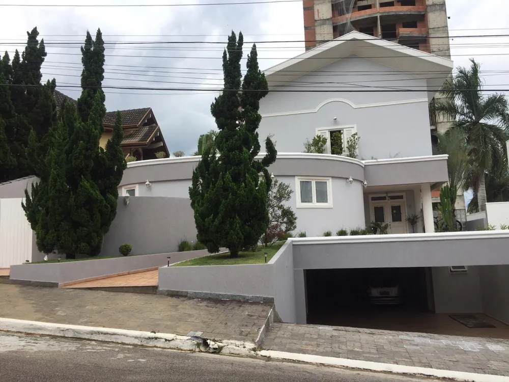 Casa, 6 quartos, 530 m² - Foto 1