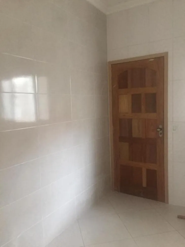 Casa, 2 quartos, 70 m² - Foto 2