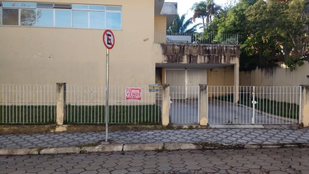Casa, 5 quartos, 865 m² - Foto 1