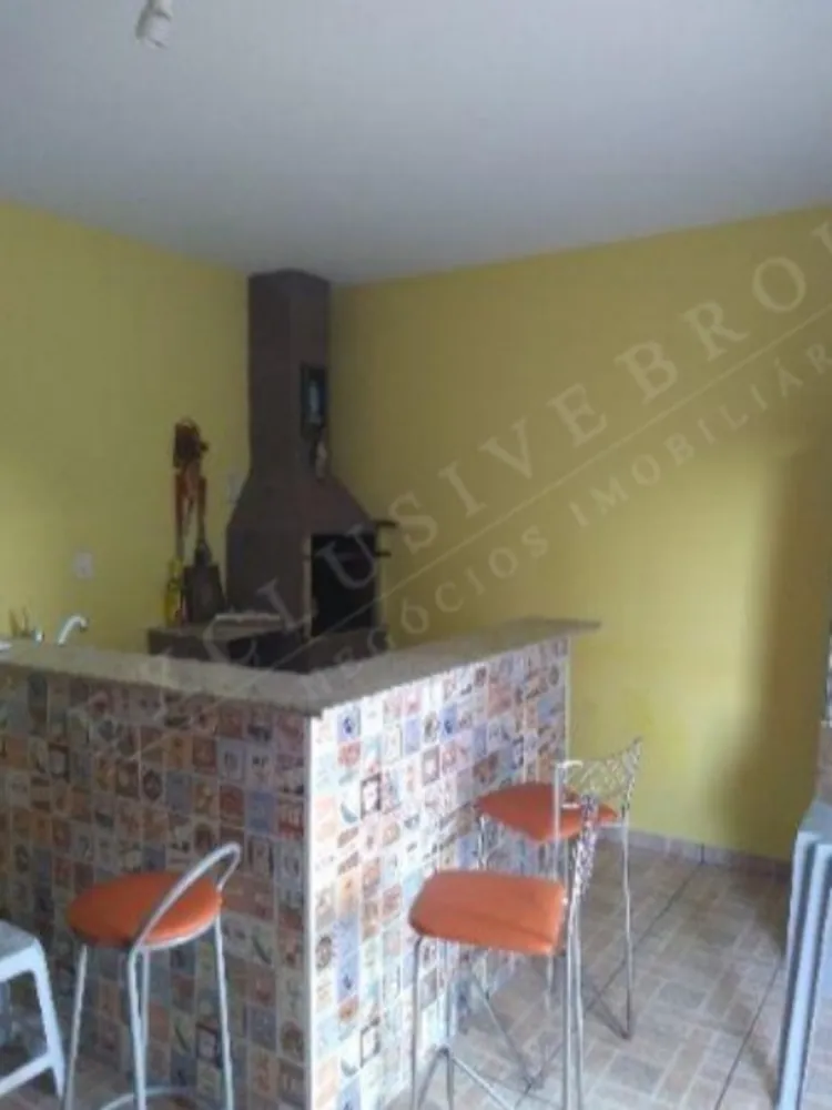 Sobrado, 3 quartos, 215 m² - Foto 1